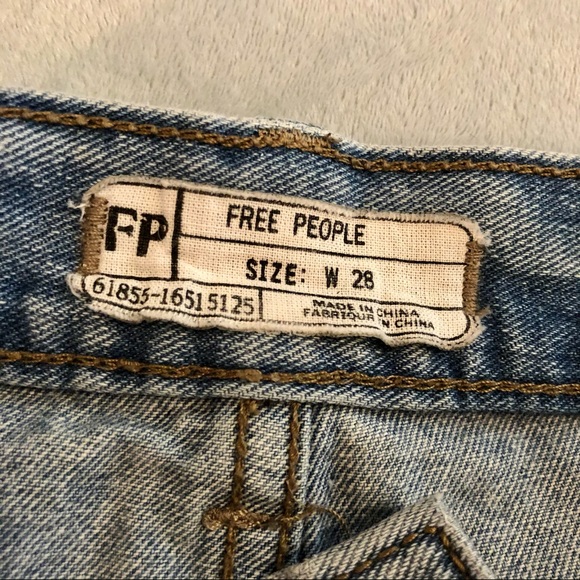 ✅SOLD![Free People] Button Fly Cutoff Denim Shorts - Picture 7 of 15